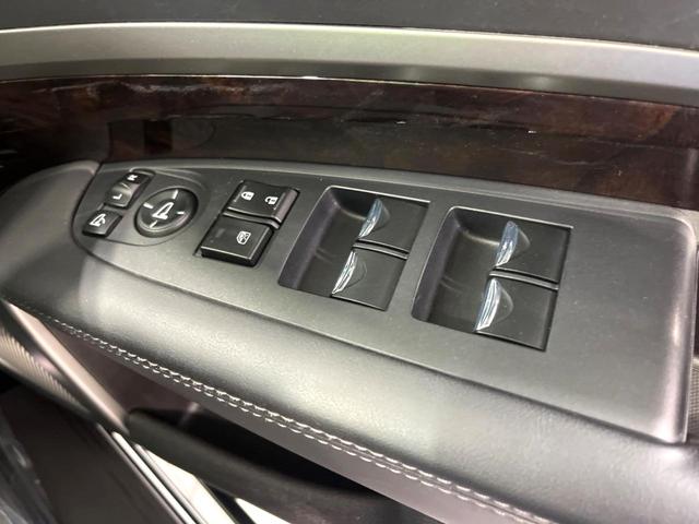 レジェンド ハイブリッド　ＥＸ　サンルーフ　純正ナビ　黒革　ＫＲＥＬＬオーディオ　全周囲カメラ　パワーシート　ＥＴＣ　ドラレコ　ＢＳＭ　ＬＥＤヘッド　コーナーセンサー　衝突軽減　クルーズコントロール（64枚目）