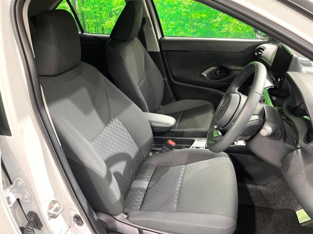 ヤリスクロス Ｇ　純正８インチＤＡ　フルセグ　バックカメラ　ドラレコ　ＥＴＣ　衝突軽減　レーダークルーズ　Ｂｌｕｅｔｏｏｔｈ　電子パーキング　オートホールド　オートエアコン　スマートキー（9枚目）