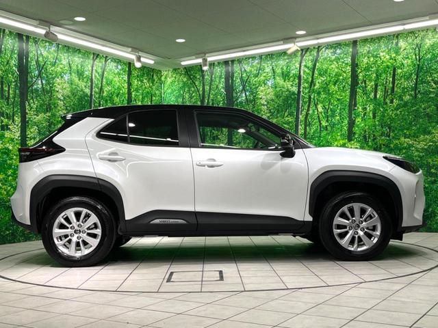 ヤリスクロス Ｇ　純正８インチＤＡ　フルセグ　バックカメラ　ドラレコ　ＥＴＣ　衝突軽減　レーダークルーズ　Ｂｌｕｅｔｏｏｔｈ　電子パーキング　オートホールド　オートエアコン　スマートキー（22枚目）