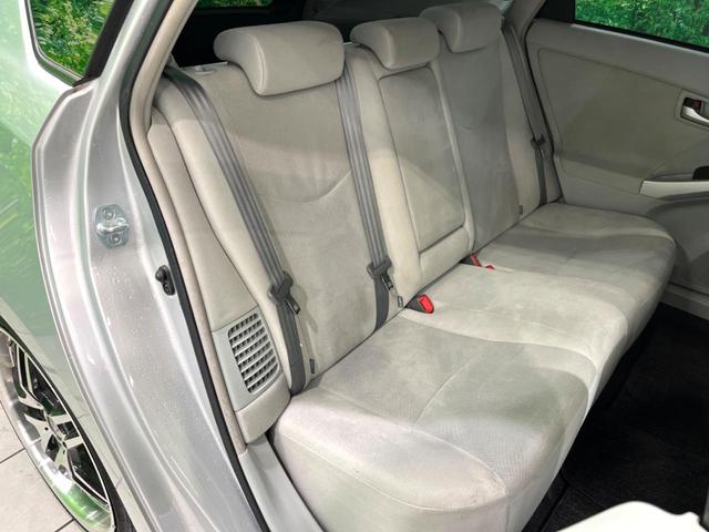 プリウス S モデリスタエアロ 8型ナビ バックカメラ スマートキー HIDヘッド ETC オートライト オートエアコン Bluetooth CD DVD再生 フルセグ LEDフォグ(10枚目)