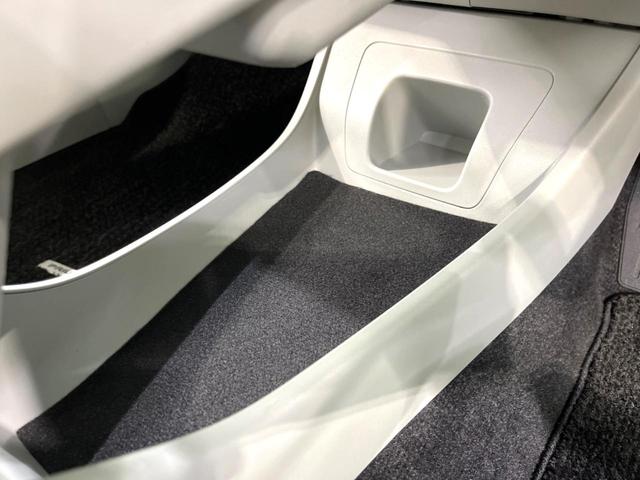 プリウス S モデリスタエアロ 8型ナビ バックカメラ スマートキー HIDヘッド ETC オートライト オートエアコン Bluetooth CD DVD再生 フルセグ LEDフォグ(41枚目)