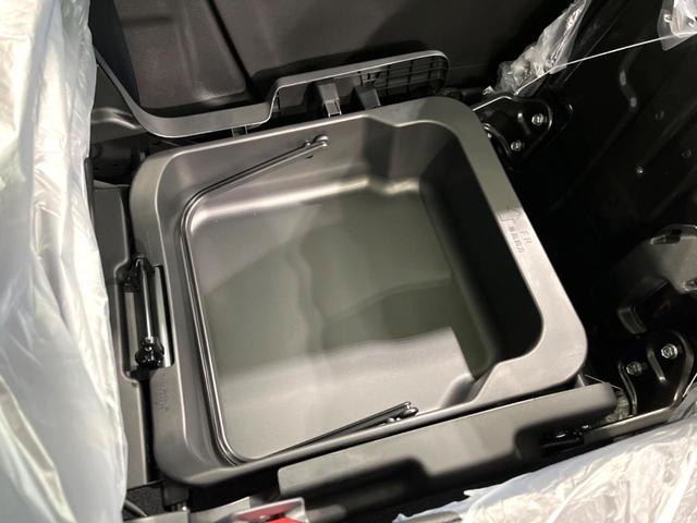 スペーシアカスタム ハイブリッドXS 新型 届出済未使用車 両側電動 衝突軽減 レーダークルーズ LEDヘッド 前席ヒートシーター ステアリングヒーター 電子パーキング オートホールド オートエアコン スマートキー 純正15インチアルミ(38枚目)