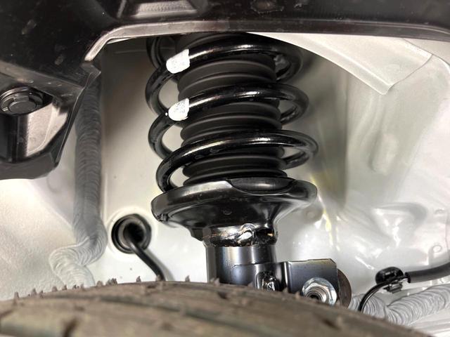 スペーシアカスタム ハイブリッドＸＳ　新型　届出済未使用車　両側電動　衝突軽減　レーダークルーズ　ＬＥＤヘッド　電子パーキング　オートホールド　　スマートキー　コーナーセンサー　　純正１５インチアルミ　　前席シートヒーター（20枚目）