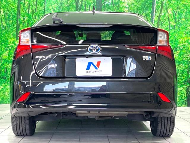 プリウス Ｓツーリングセレクション・ブラックエディション　純正８インチＤＡ　バックカメラ　衝突軽減　シートヒーター　レーダークルーズ　ドラレコ　ＥＴＣ　ＬＥＤヘッド　合皮レザー（16枚目）