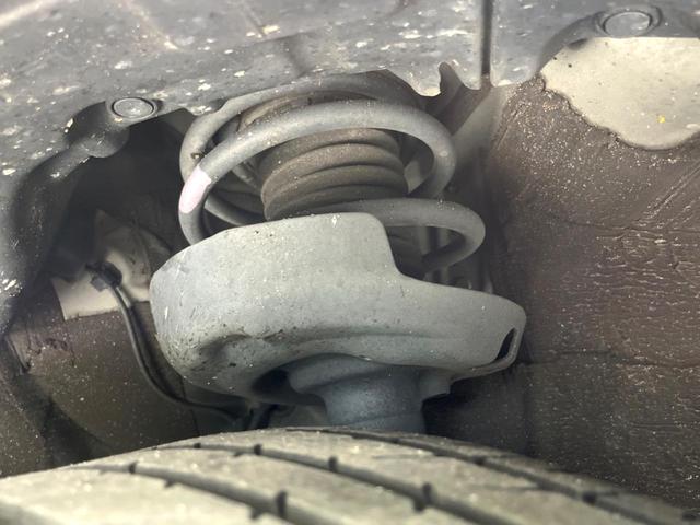 プリウス Ｓツーリングセレクション・ブラックエディション　純正８インチＤＡ　バックカメラ　衝突軽減　シートヒーター　レーダークルーズ　ドラレコ　ＥＴＣ　ＬＥＤヘッド　合皮レザー（20枚目）