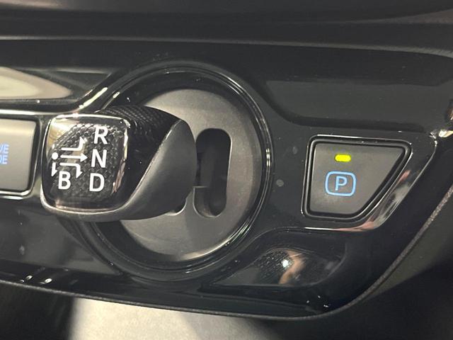 プリウス Ｓツーリングセレクション・ブラックエディション　純正８インチＤＡ　バックカメラ　衝突軽減　シートヒーター　レーダークルーズ　ドラレコ　ＥＴＣ　ＬＥＤヘッド　合皮レザー（41枚目）