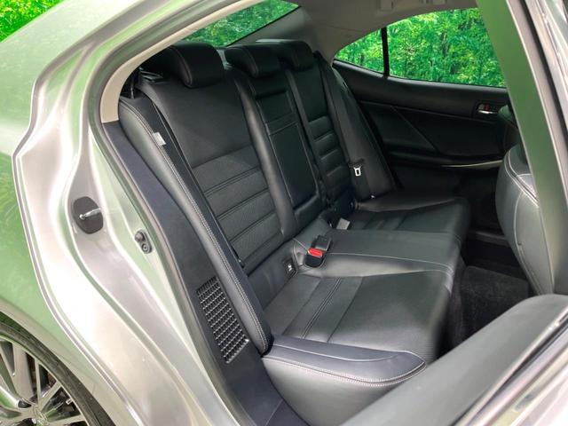 IS IS300h バージョンL ムーンルーフ プリクラッシュ メーカーナビ バックカメラ LEDヘッド スマートキー 純正OP18AW ETC 黒革 レーダークルーズ シートメモリー(11枚目)