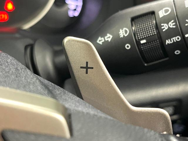 IS IS300h バージョンL ムーンルーフ プリクラッシュ メーカーナビ バックカメラ LEDヘッド スマートキー 純正OP18AW ETC 黒革 レーダークルーズ シートメモリー(56枚目)