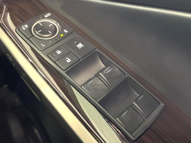 IS IS300h バージョンL ムーンルーフ プリクラッシュ メーカーナビ バックカメラ LEDヘッド スマートキー 純正OP18AW ETC 黒革 レーダークルーズ シートメモリー(60枚目)