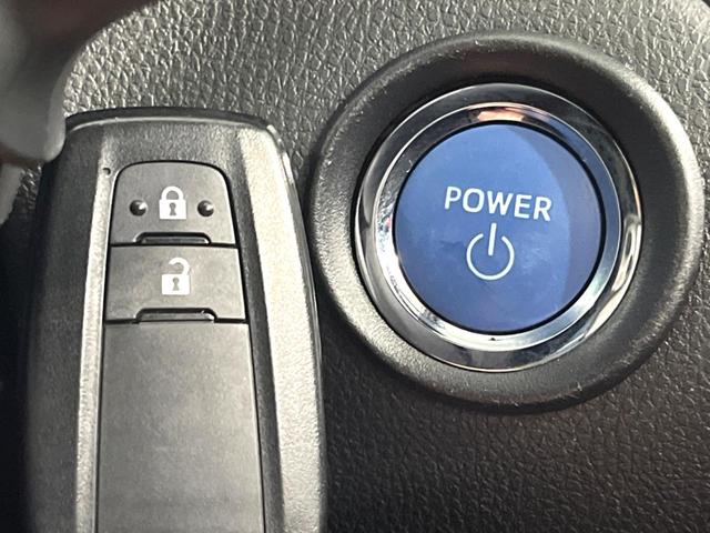 Ｃ－ＨＲ Ｓ　ＬＥＤパッケージ　純正９インチナビ　バックカメラ　ＬＥＤヘッド　フルセグ　Ｂｌｕｅｔｏｏｔｈ　ＥＴＣ　ドラレコ　レーダークルーズ　衝突軽減　電子パーキング　オートホールド（30枚目）