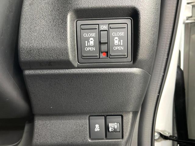 N-BOXカスタム ターボ 純正8型ナビ 両側電動 バックカメラ 衝突軽減 ドラレコ ETC ハーフレザーシート シートヒーター レーダークルーズ LEDヘッド 純正15AW オートエアコン 充電用USBタイプC端子(51枚目)