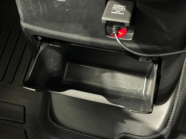 N-BOXカスタム L 新品ナビ 両側電動 衝突軽減 ETC LEDヘッド レーダークルーズ 電子パーキング オートホールド オートエアコン スマートキー(36枚目)