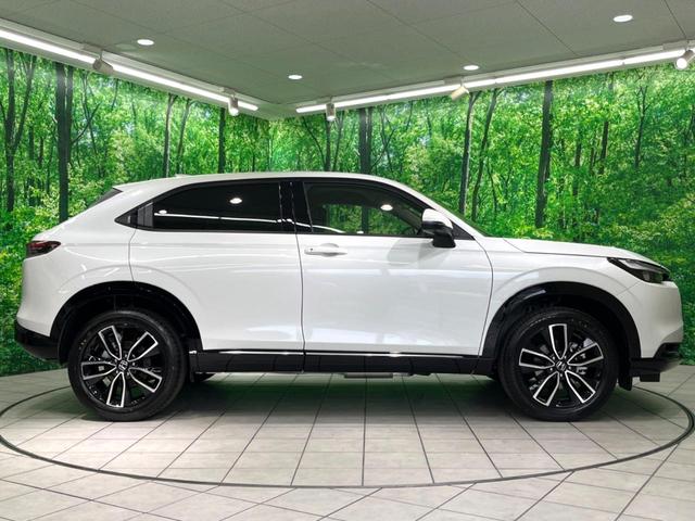 ヴェゼル ｅ：ＨＥＶ　Ｚ　登録済未使用車　純正９インチナビ　全周囲カメラ　フルセグ　パワーバックドア　ＥＴＣ　ブラインドスポットモニター　衝突軽減　レーダークルーズ　前席シートヒーター　ステアリングヒーター　ＬＥＤヘッド（24枚目）