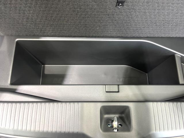 ヴェゼル ｅ：ＨＥＶ　Ｚ　登録済未使用車　純正９インチナビ　全周囲カメラ　フルセグ　パワーバックドア　ＥＴＣ　ブラインドスポットモニター　衝突軽減　レーダークルーズ　前席シートヒーター　ステアリングヒーター　ＬＥＤヘッド（31枚目）