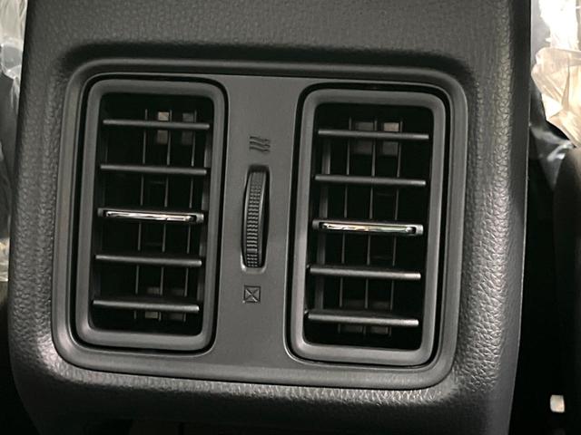 ヴェゼル ｅ：ＨＥＶ　Ｚ　登録済未使用車　純正９インチナビ　全周囲カメラ　フルセグ　パワーバックドア　ＥＴＣ　ブラインドスポットモニター　衝突軽減　レーダークルーズ　前席シートヒーター　ステアリングヒーター　ＬＥＤヘッド（36枚目）