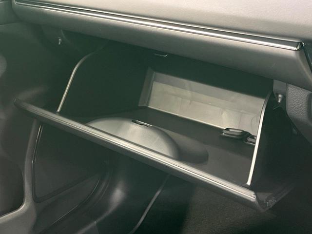 ヴェゼル ｅ：ＨＥＶ　Ｚ　登録済未使用車　純正９インチナビ　全周囲カメラ　フルセグ　パワーバックドア　ＥＴＣ　ブラインドスポットモニター　衝突軽減　レーダークルーズ　前席シートヒーター　ステアリングヒーター　ＬＥＤヘッド（38枚目）