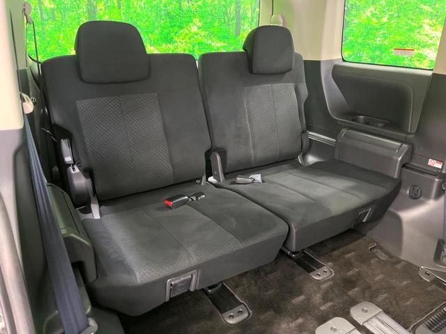 デリカD:5 D パワーパッケージ ディーゼル アルパイン9インチナビ 後席モニター バックカメラ 両側電動スライド 4WD スマートキー HIDヘッド ETC シートヒーター クルーズコントロール オートエアコン(10枚目)