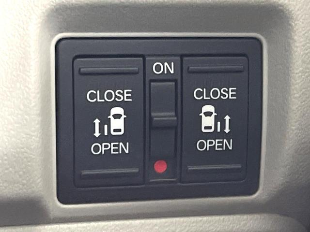 N-BOX ベースグレード 届出済未使用車 両側電動 衝突軽減 レーダークルーズ LEDヘッド コーナーセンサー シートヒーター 電子パーキング オートホールド スマートキー 電動格納ミラー(3枚目)