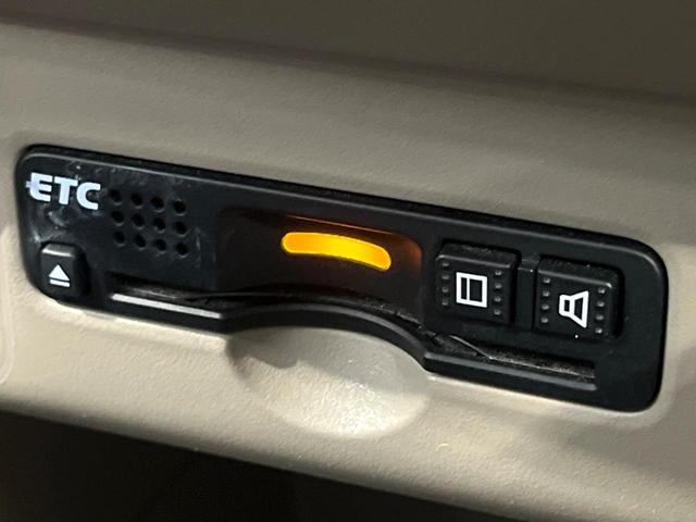 N-BOX G SSパッケージ 純正ナビ 衝突軽減 両側電動 バックモニター ワンオーナー ETC シートヒーター オートエアコン スマートキー HIDヘッド 電動格納ミラー(8枚目)