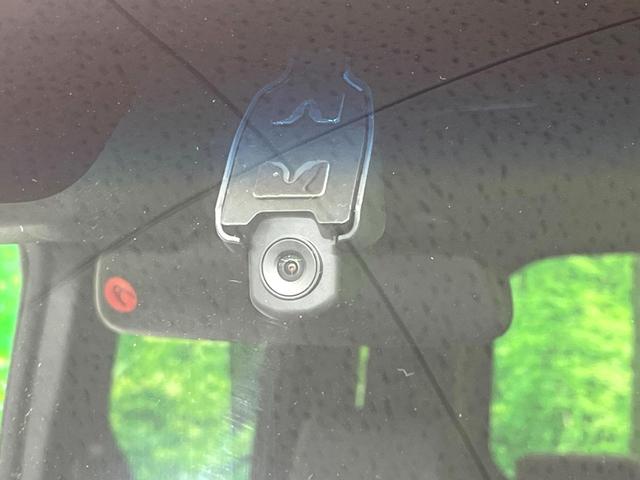 N-BOXカスタム G・Lターボホンダセンシング 純正8インチナビ 両側電動 バックカメラ ワンオーナー シートヒーター ETC 衝突軽減 レーダークルーズ LEDヘッド フルセグ Bluetooth ハーフレザーシート(8枚目)