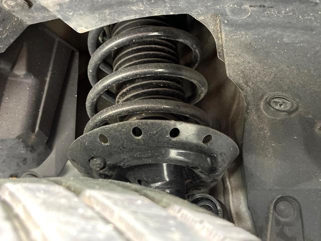 フィットハイブリッド L ホンダセンシング 純正ナビ バックカメラ ETC 衝突軽減 LEDヘッド フルセグ Bluetooth レーダークルーズ オートエアコン スマートキー(20枚目)