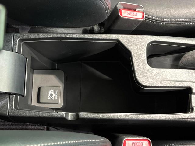 フィットハイブリッド L ホンダセンシング 純正ナビ バックカメラ ETC 衝突軽減 LEDヘッド フルセグ Bluetooth レーダークルーズ オートエアコン スマートキー(47枚目)