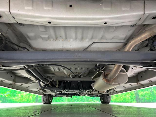 N-BOXカスタム 2トーンカラースタイル GターボSSパッケージ ナビ 両側電動 バックカメラ HIDヘッド ETC 衝突軽減 シートヒーター ハーフレザーシート オートエアコン スマートキー 電動格納ミラー(21枚目)