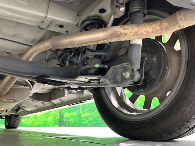 N-BOXカスタム 2トーンカラースタイル GターボSSパッケージ ナビ 両側電動 バックカメラ HIDヘッド ETC 衝突軽減 シートヒーター ハーフレザーシート オートエアコン スマートキー 電動格納ミラー(26枚目)