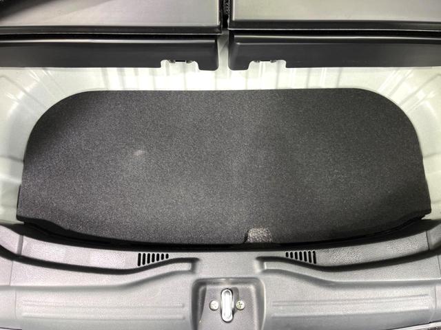 N-BOXカスタム 2トーンカラースタイル GターボSSパッケージ ナビ 両側電動 バックカメラ HIDヘッド ETC 衝突軽減 シートヒーター ハーフレザーシート オートエアコン スマートキー 電動格納ミラー(31枚目)