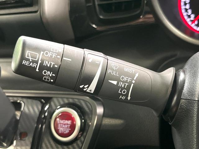 N-BOXカスタム 2トーンカラースタイル GターボSSパッケージ ナビ 両側電動 バックカメラ HIDヘッド ETC 衝突軽減 シートヒーター ハーフレザーシート オートエアコン スマートキー 電動格納ミラー(46枚目)