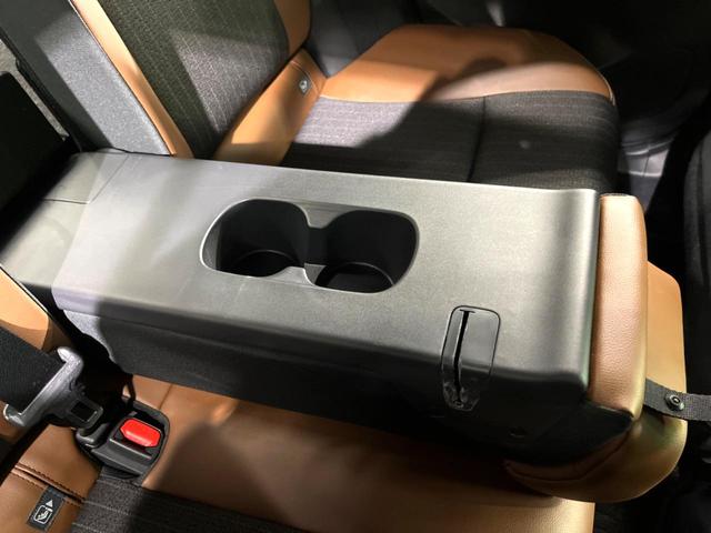 ヤリスクロス ハイブリッドZ アドベンチャー 特別仕様車 純正8インチDA 全周囲カメラ ETC ドラレコ BSM ハーフレザーシート パワーシート 寒冷地仕様 衝突軽減 レーダークルーズ シートヒーター(32枚目)