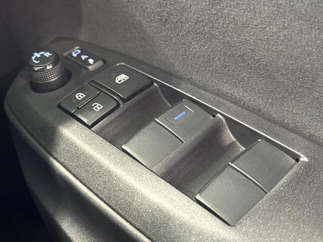 ヤリスクロス ハイブリッドZ アドベンチャー 特別仕様車 純正8インチDA 全周囲カメラ ETC ドラレコ BSM ハーフレザーシート パワーシート 寒冷地仕様 衝突軽減 レーダークルーズ シートヒーター(48枚目)