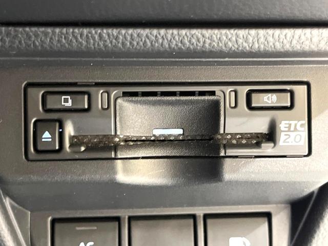 プリウス X 純正8インチDA バックカメラ セーフティセンス ブラインドスポットモニター レーダークルーズ ドラレコ ETC AC100V LEDヘッド 急速充電 スマートキー(8枚目)