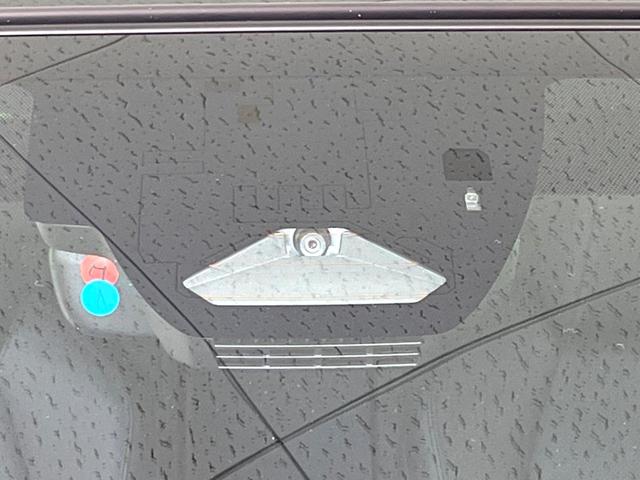 カローラクロス ハイブリッド Z 現行 ガラスルーフ 純正10インチDA 全周囲カメラ シートベンチレーション パワーシート パワーバックドア 電子パーキング ドラレコ ETC 前席シートヒーター(7枚目)