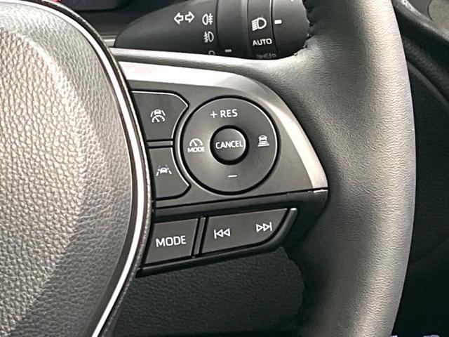 カローラクロス ハイブリッド Z 現行 ガラスルーフ 純正10インチDA 全周囲カメラ シートベンチレーション パワーシート パワーバックドア 電子パーキング ドラレコ ETC 前席シートヒーター(8枚目)