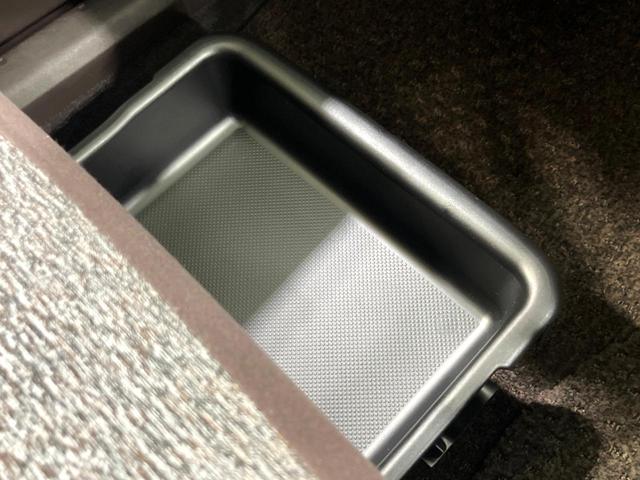 パッソ Ｘ　クツロギ　純正ナビ　ＥＴＣ　スマートキー　ベンチシート　電動格納ミラー　禁煙車　Ｂｌｕｅｔｏｏｔｈ　ヘッドライトレベライザー（30枚目）