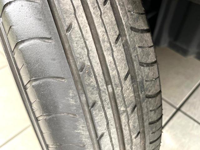 パッソ Ｘ　クツロギ　純正ナビ　ＥＴＣ　スマートキー　ベンチシート　電動格納ミラー　禁煙車　Ｂｌｕｅｔｏｏｔｈ　ヘッドライトレベライザー（50枚目）