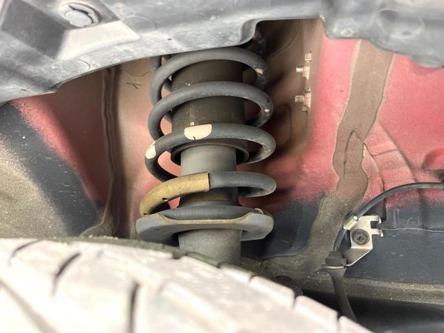 ハスラー Ｊスタイル　ツートン　ＳＤナビ　バックカメラ　衝突軽減　ＨＩＤヘッド　前席シートヒーター　スマートキー　アイドリングストップ　Ｂｌｕｅｔｏｏｔｈ　フルセグ　アイドリングストップ（20枚目）