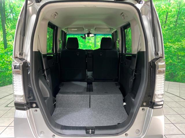 Ｎ－ＢＯＸカスタム Ｇ　ターボＳＳパッケージ　純正ナビ　両側電動　バックカメラ　衝突軽減　ドラレコ　ターボ　クルーズコントロール　ＨＩＤヘッド　スマートキー　純正１５インチアルミホイール　オートエアコン　電動格納ミラー（11枚目）