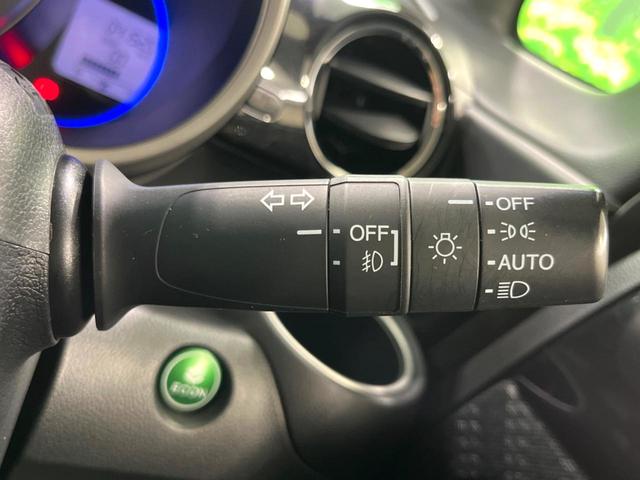 Ｎ－ＢＯＸカスタム Ｇ　ターボＳＳパッケージ　純正ナビ　両側電動　バックカメラ　衝突軽減　ドラレコ　ターボ　クルーズコントロール　ＨＩＤヘッド　スマートキー　純正１５インチアルミホイール　オートエアコン　電動格納ミラー（39枚目）