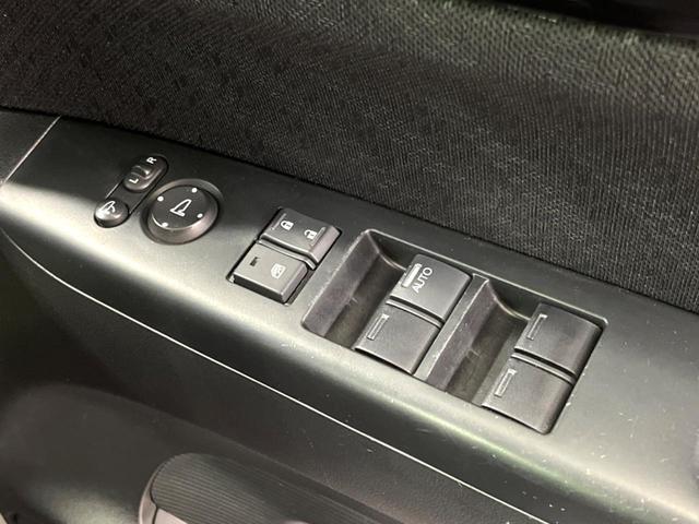 Ｎ－ＢＯＸカスタム Ｇ　ターボＳＳパッケージ　純正ナビ　両側電動　バックカメラ　衝突軽減　ドラレコ　ターボ　クルーズコントロール　ＨＩＤヘッド　スマートキー　純正１５インチアルミホイール　オートエアコン　電動格納ミラー（46枚目）