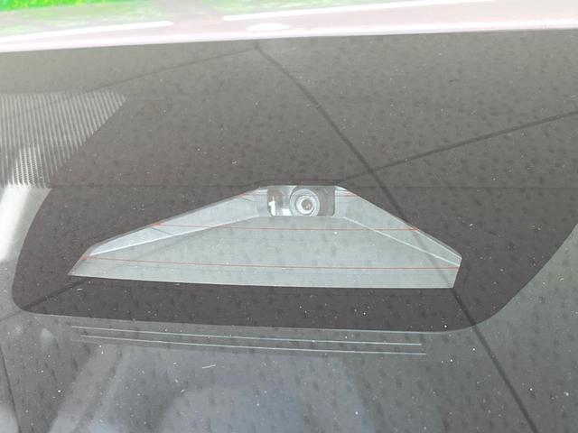 ヤリスクロス Ｘ　純正ナビ　フルセグ　バックカメラ　ＥＴＣ　Ｂｌｕｅｔｏｏｔｈ　レーダークルーズ　ＬＥＤヘッド　電子パーキング　オートホールド　オートエアコン　スマートキー（5枚目）