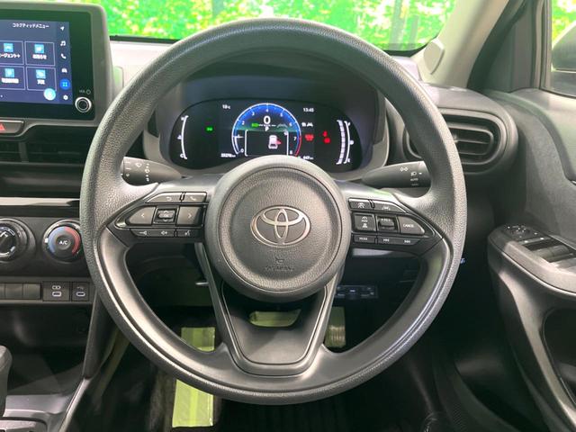 ヤリスクロス Ｘ　純正ナビ　フルセグ　バックカメラ　ＥＴＣ　Ｂｌｕｅｔｏｏｔｈ　レーダークルーズ　ＬＥＤヘッド　電子パーキング　オートホールド　オートエアコン　スマートキー（12枚目）