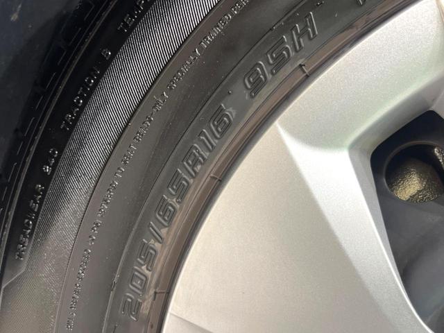 ヤリスクロス Ｘ　純正ナビ　フルセグ　バックカメラ　ＥＴＣ　Ｂｌｕｅｔｏｏｔｈ　レーダークルーズ　ＬＥＤヘッド　電子パーキング　オートホールド　オートエアコン　スマートキー（28枚目）