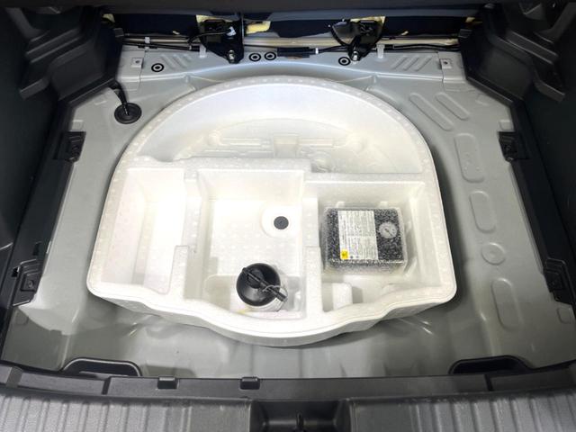 ヤリスクロス Ｘ　純正ナビ　フルセグ　バックカメラ　ＥＴＣ　Ｂｌｕｅｔｏｏｔｈ　レーダークルーズ　ＬＥＤヘッド　電子パーキング　オートホールド　オートエアコン　スマートキー（35枚目）