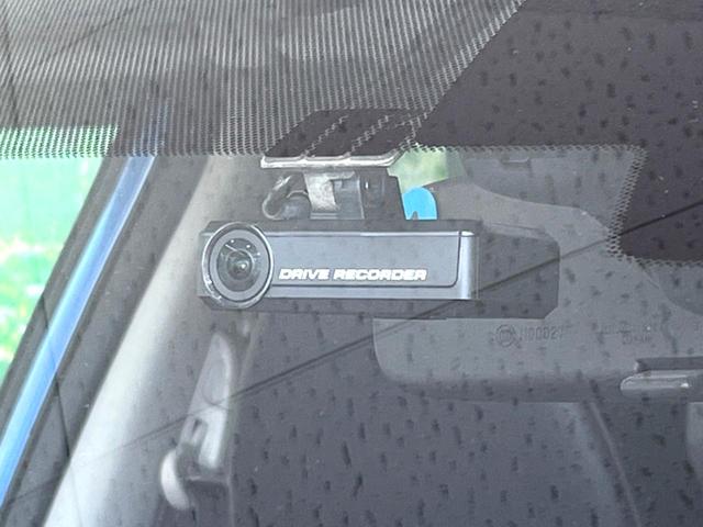 エクストレイル ２０Ｘ　後期　純正９インチナビ　バックカメラ　パワーバックドア　ＥＴＣ　ドラレコ　衝突軽減　ＬＥＤヘッド　スマートキー　純正１８インチアルミホイール（7枚目）