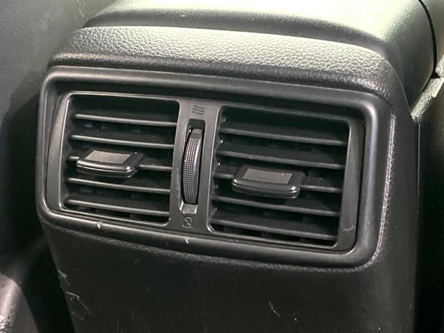 エクストレイル ２０Ｘ　後期　純正９インチナビ　バックカメラ　パワーバックドア　ＥＴＣ　ドラレコ　衝突軽減　ＬＥＤヘッド　スマートキー　純正１８インチアルミホイール（33枚目）