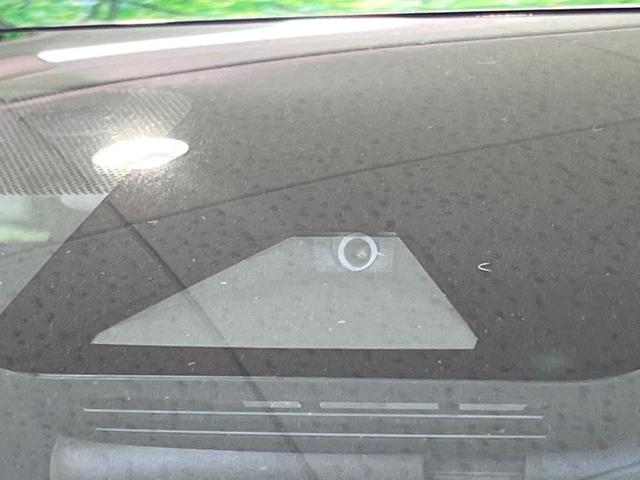 アクア Ｚ　純正１０インチナビ　全周囲カメラ　ＢＳＭ　衝突軽減　ＥＴＣ　ドラレコ　ＡＣ１００Ｖ電源　レーダークルーズ　ＬＥＤヘッド　スマートキー（5枚目）