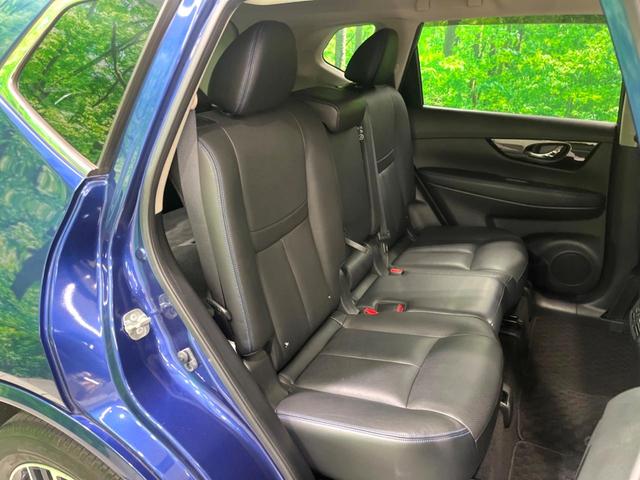 エクストレイル オーテック　ｉパッケージ　後期　純正９インチナビ　全周囲カメラ　プロパイロット　デジタルインナーミラー　シートヒーター　パワーバックドア　電子パーキング　衝突軽減　ＥＴＣ　ドラレコ　ＬＥＤヘッド　スマートキー（10枚目）