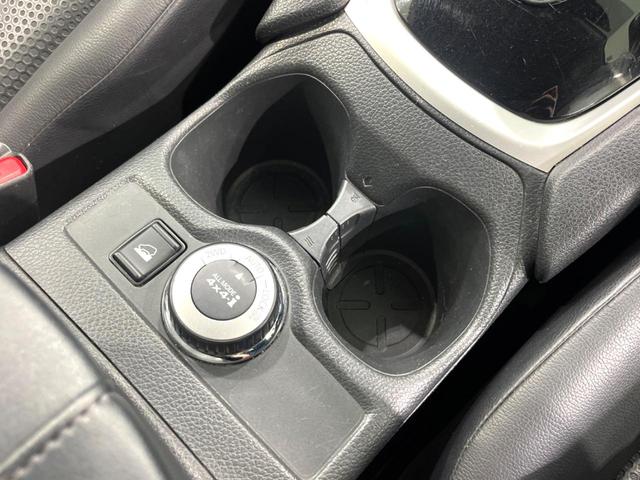 エクストレイル ２０Ｘ　後期　４ＷＤ　純正ナビ　全周囲カメラ　プロパイロット　パワーバックドア　電子パーキング　ＬＥＤヘッド　スマートキー　アイドリングストップ　純正１８インチアルミホイール（39枚目）